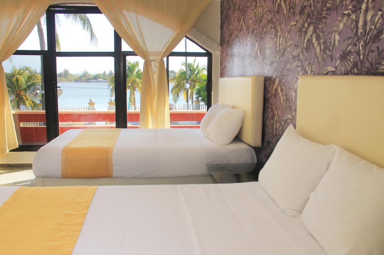 Hotel Gran Palmeiras Playa Chachalacas Exterior photo