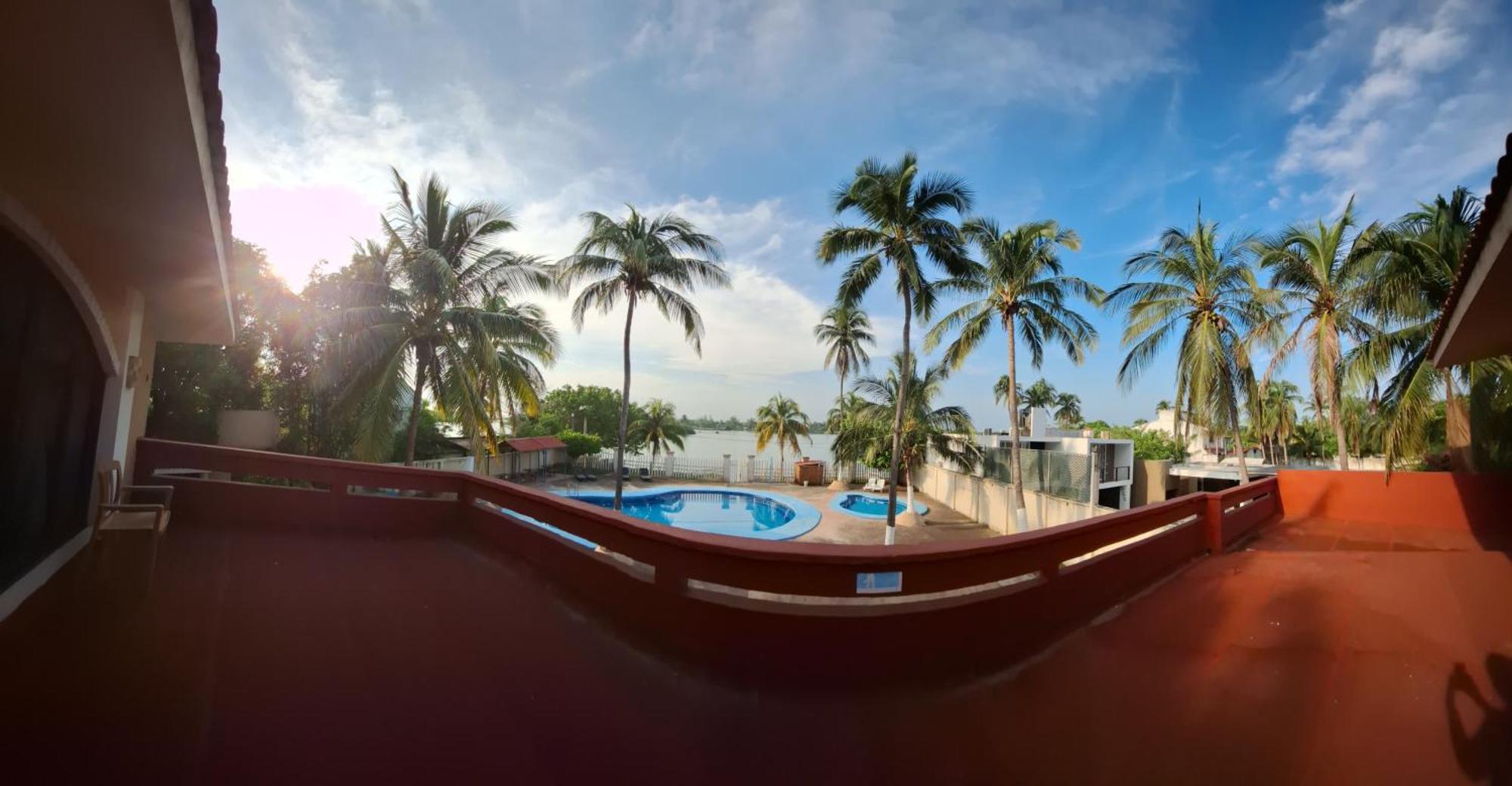 Hotel Gran Palmeiras Playa Chachalacas Exterior photo